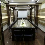 Hotel Mangal Regency